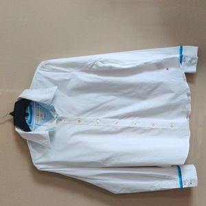 Tommy Hilfiger Long Sleeve Stretch Button Down Shirt EUC